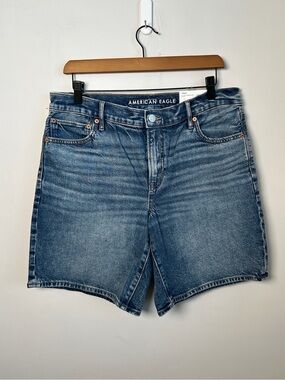 NWT American Eagle Perfect Bermuda Short 8”